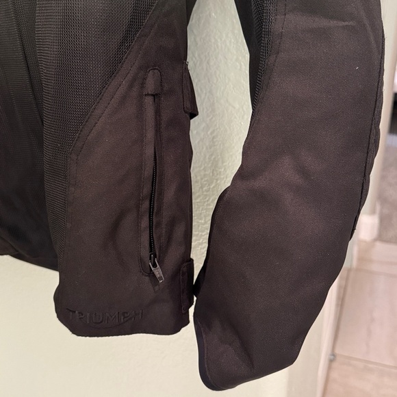 Triumph Waldron Mesh Motorcycle Jacket - Picture 7 of 16